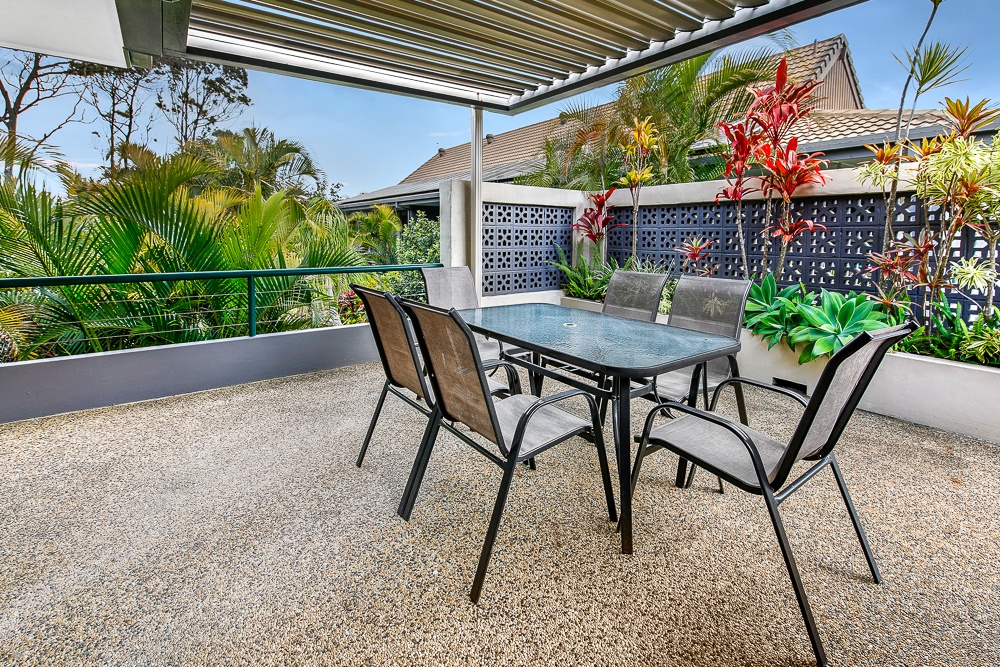 2 Bedroom Apartment Smugglers Coffs Harbour