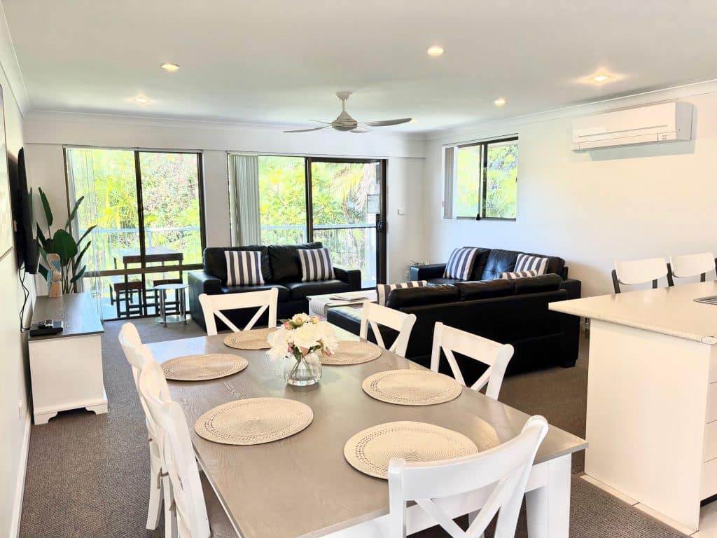 3 Bedroom Spa Dinning Lounge